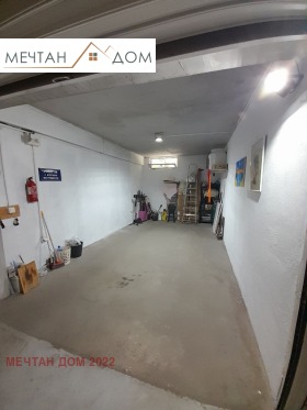 Garage Rodina 1, Ruse