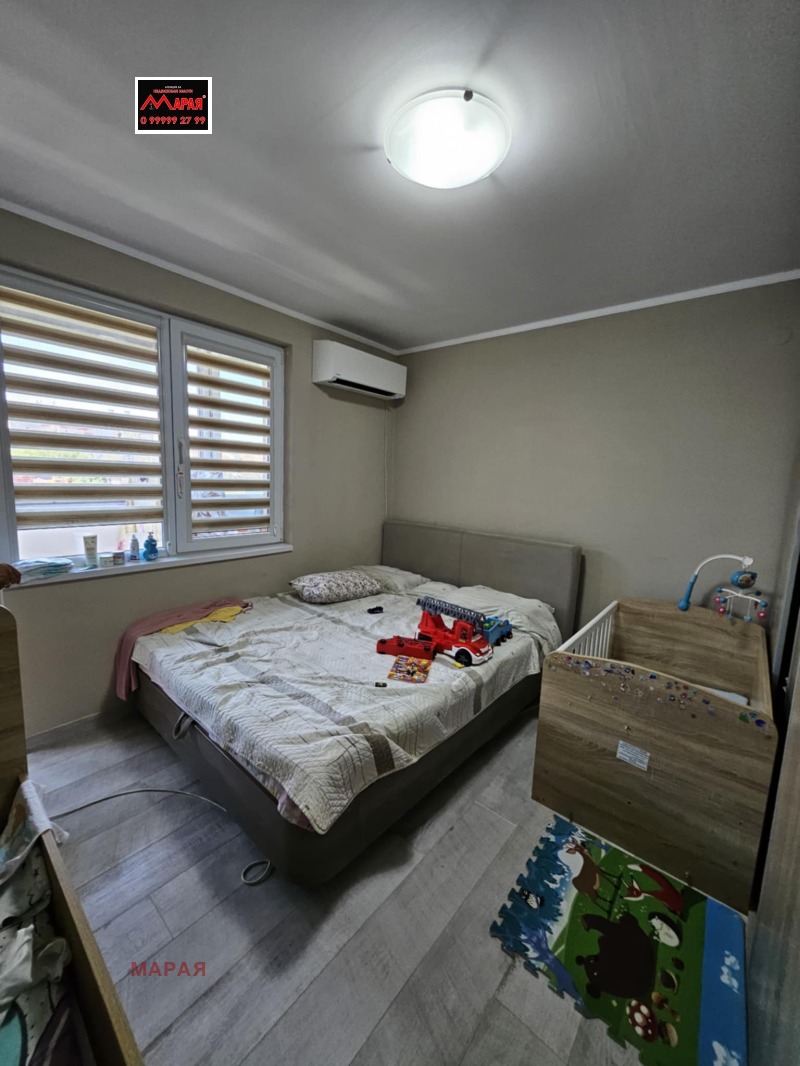 Eladó  1 hálószoba Ruse , Hasove , 70 négyzetméter | 40237871 - kép [12]