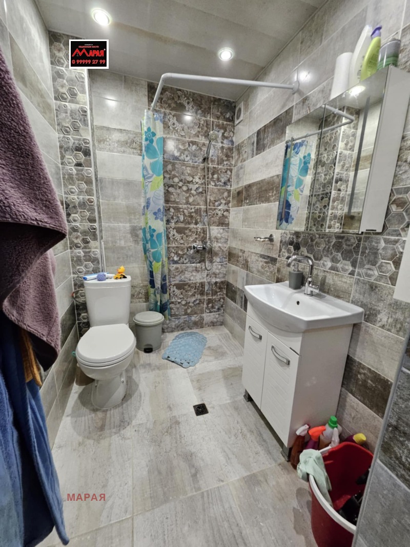 Eladó  1 hálószoba Ruse , Hasove , 70 négyzetméter | 40237871 - kép [10]