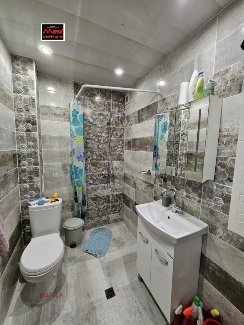 Eladó  1 hálószoba Ruse , Hasove , 70 négyzetméter | 40237871 - kép [9]