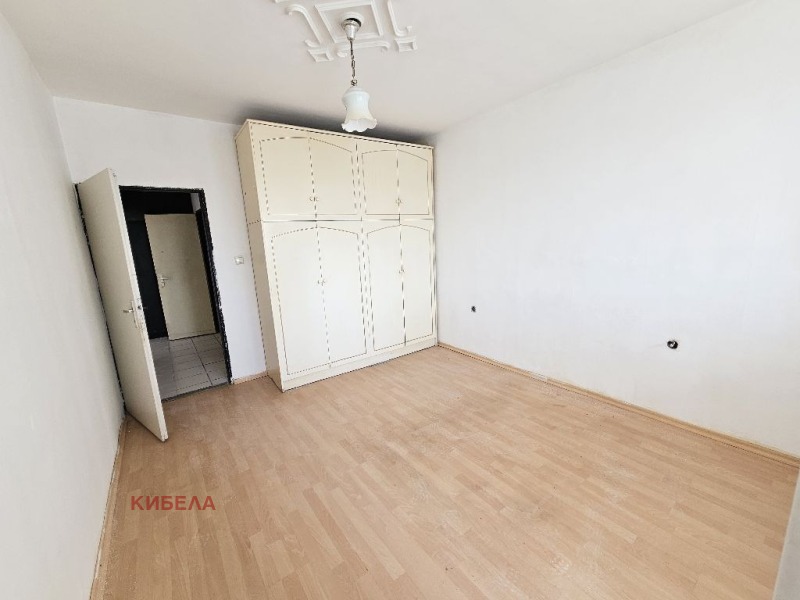 Продава  2-стаен град София , Света Троица , 67 кв.м | 93837690 - изображение [11]