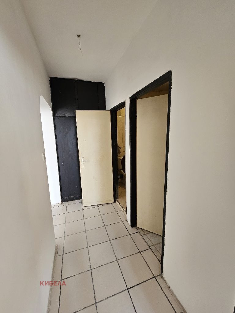 Продава  2-стаен град София , Света Троица , 67 кв.м | 93837690 - изображение [5]