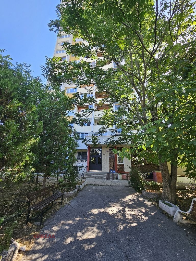 Продава  2-стаен град София , Света Троица , 67 кв.м | 93837690 - изображение [16]