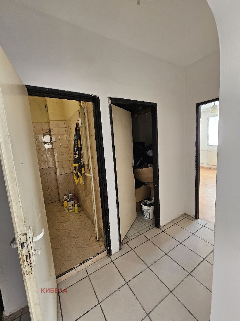 Продава  2-стаен град София , Света Троица , 67 кв.м | 93837690 - изображение [8]