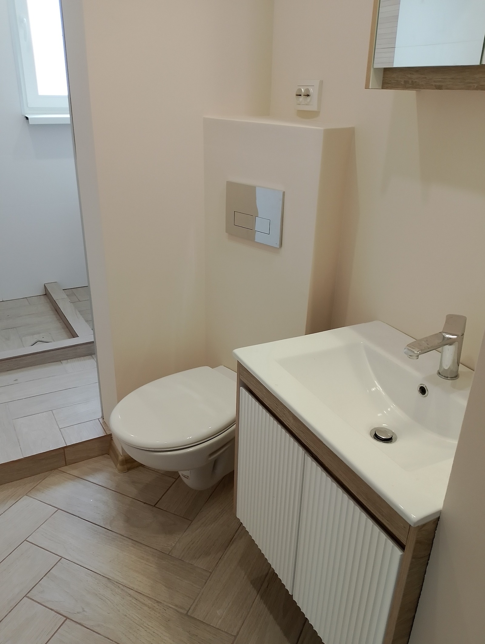 Продава 3-СТАЕН, гр. Плевен, 9-ти квартал, снимка 5 - Апартаменти - 53973609