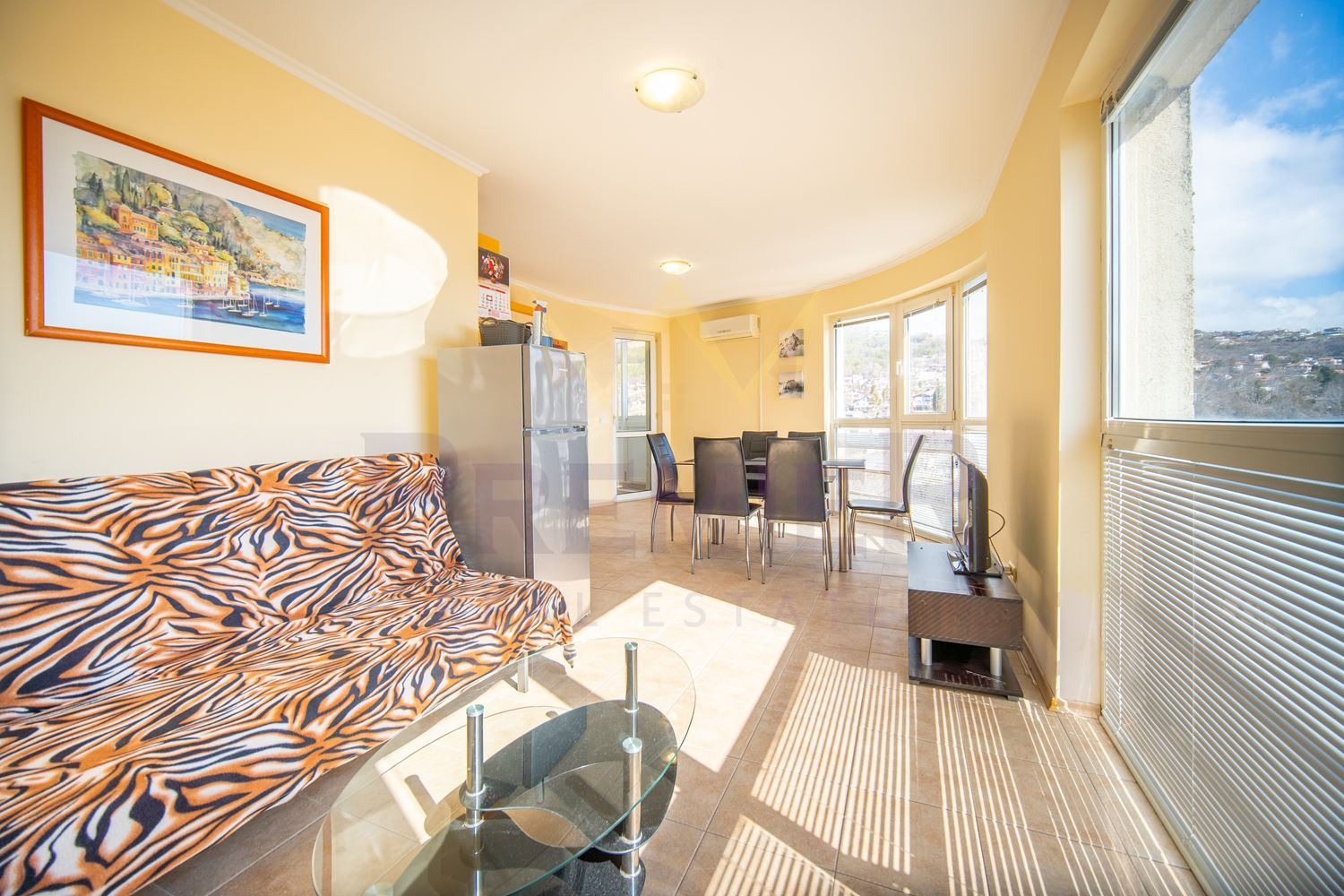 Продава 3-СТАЕН, гр. Балчик, област Добрич, снимка 4 - Апартаменти - 54223665