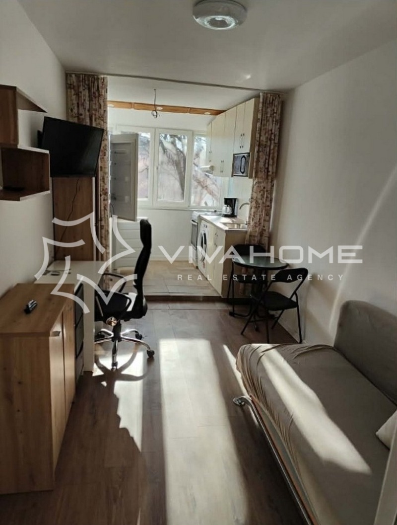 Продава 1-СТАЕН в град Варна, Левски 1 - 27 кв.м / 74 900 € » 146 491.67 лв., ВИВАХОУМ