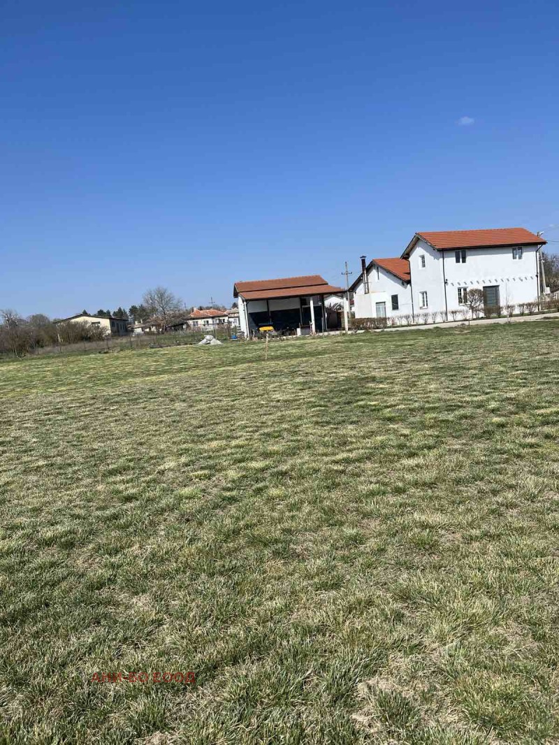 Продава КЪЩА в област Добрич, с. Сенокос - 350 кв.м / 420 000 € » 821 448.60 лв., АНИ-БО ЕООД