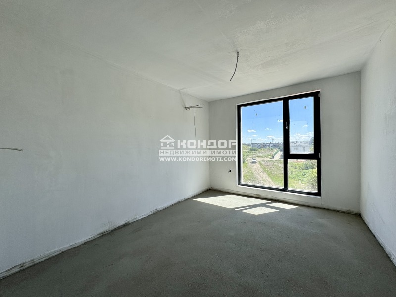 Продава МНОГОСТАЕН, гр. Пловдив, Остромила, снимка 2 - Апартаменти - 52664078