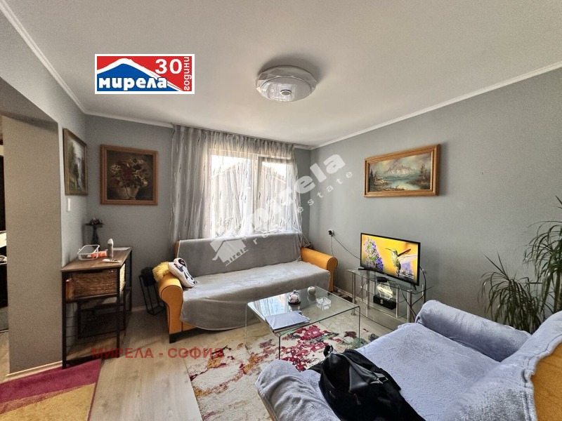 Продава  Къща, град София, Обеля •  250 000 EUR • ID 54514124 — holmes.bg - [1] 