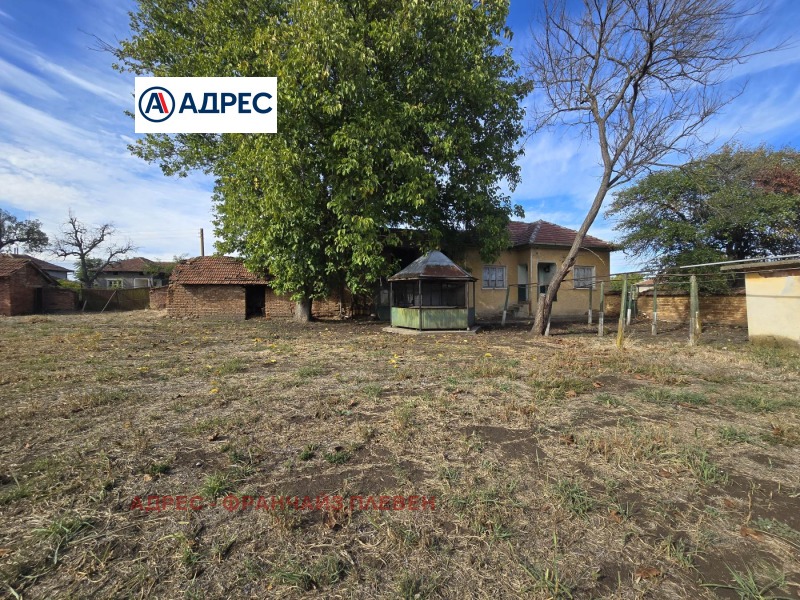 Продава КЪЩА, с. Обнова, област Плевен, снимка 2 - Къщи - 52600084