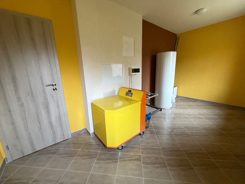 Продава КЪЩА, с. Драгичево, област Перник, снимка 16 - Къщи - 53474697