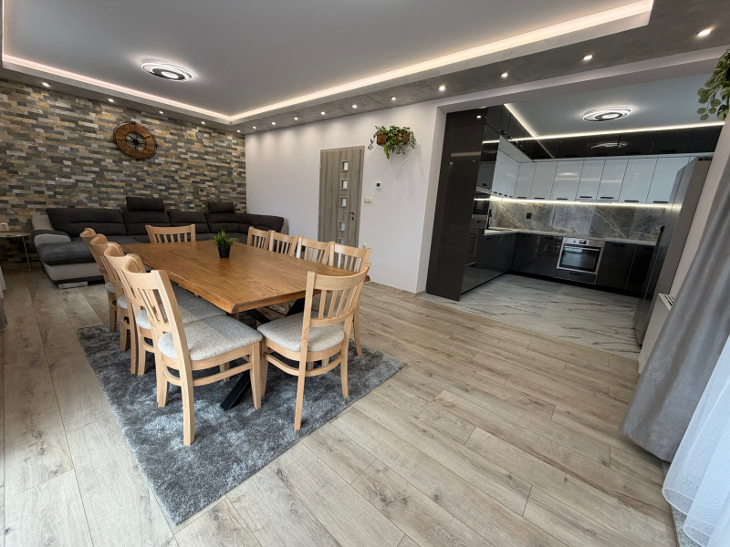 Продава КЪЩА, с. Драгичево, област Перник, снимка 3 - Къщи - 53474697