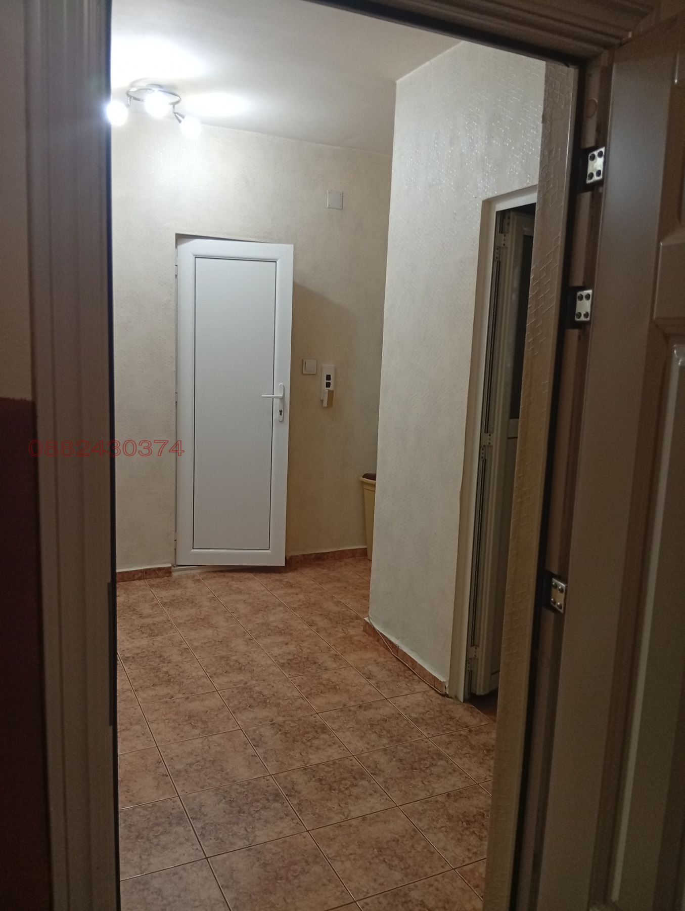Продава 2-СТАЕН, гр. Добрич, Център, снимка 2 - Апартаменти - 56395113