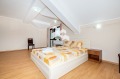 Продава ХОТЕЛ, област Пазарджик, гр. Батак • 329000 € • 16803920 — Holmes.bg