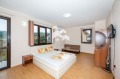 Продава ХОТЕЛ, област Пазарджик, гр. Батак • 329000 € • 16803920 — Holmes.bg