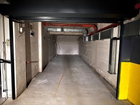 ГАРАЖ, ПАРКОМЯСТО, 41 m2