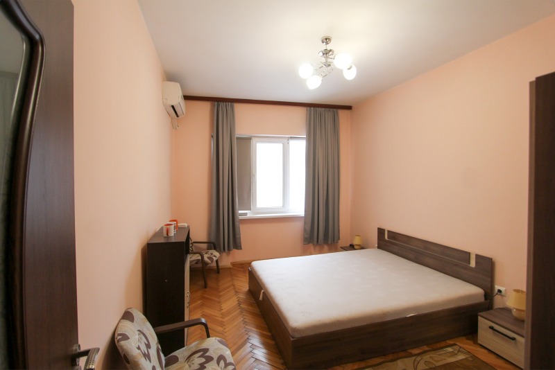 Zu verkaufen  1 Schlafzimmer Sofia , Zentar , 75 qm | 35612659 - Bild [9]