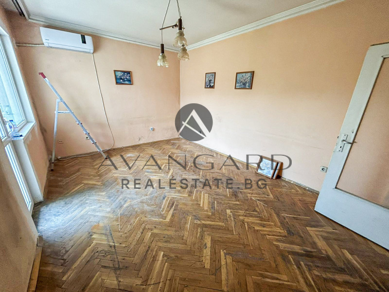 Продава 2-СТАЕН, гр. Пловдив, Кючук Париж