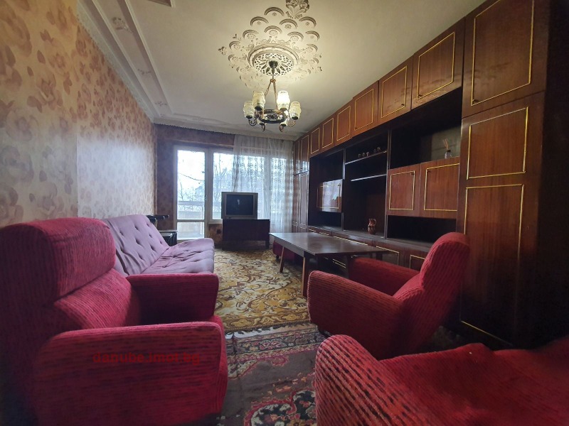 Продава  3-стаен, град Русе, Възраждане •  140 000 EUR • ID 83265692 — holmes.bg - [1] 