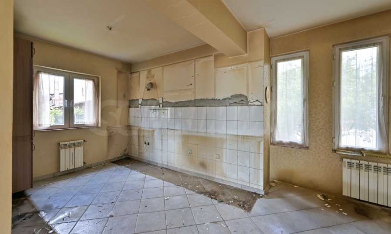 Til salg  Hus Sofia , Nadezhda 1 , 420 kvm | 38404498 - billede [7]