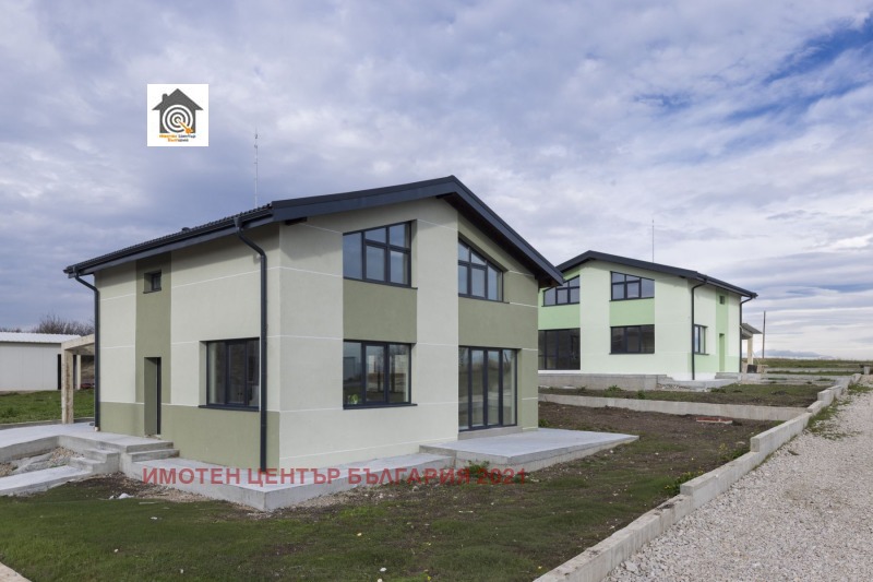 Продава КЪЩА, с. Пожарево, област София област