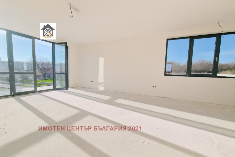 Продава КЪЩА, с. Пожарево, област София област, снимка 2 - Къщи - 52725012