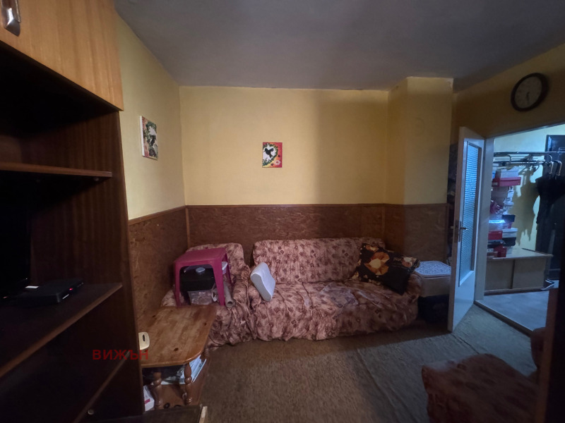 Продава  1-стаен град Перник , Изток , 47 кв.м | 15707988 - изображение [5]