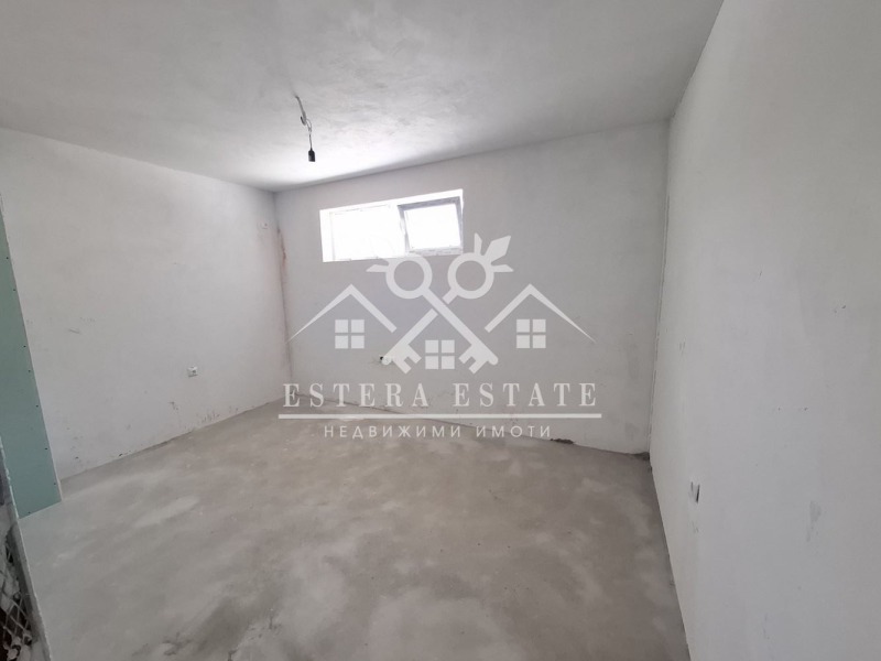 Продава  3-стаен град Шумен , Тракия , 90 кв.м | 28030998 - изображение [3]