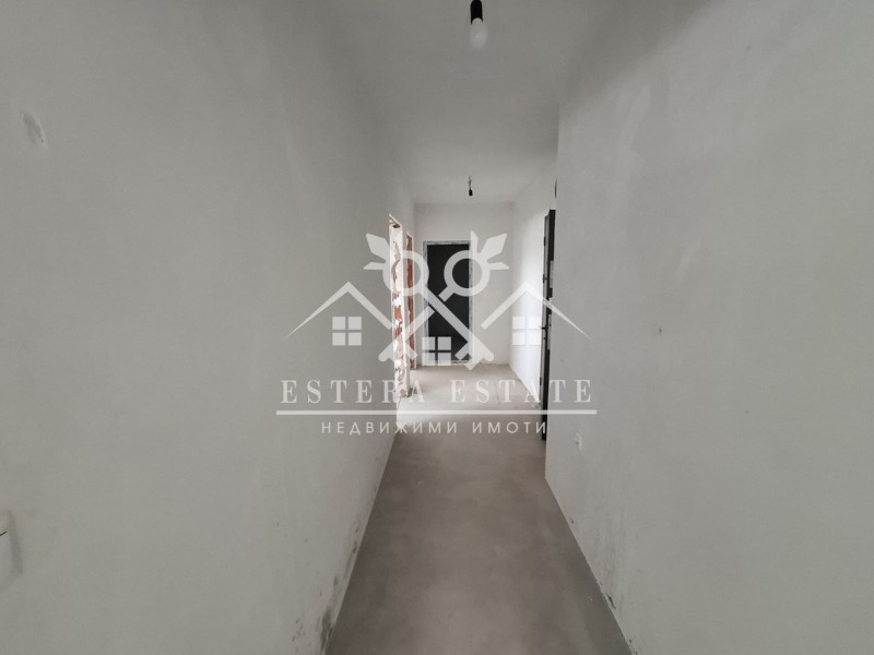 Продава  3-стаен град Шумен , Тракия , 90 кв.м | 28030998 - изображение [6]