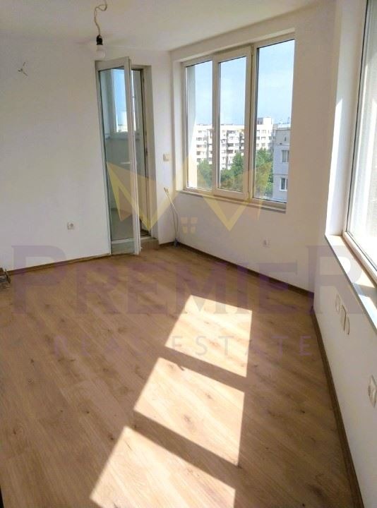 На продаж  3+ кімнати София , Люлин 9 , 250 кв.м | 25362360