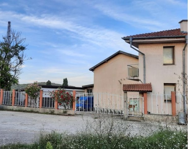 Продава БИЗНЕС ИМОТ, гр. Враца, Промишлена зона - Изток, снимка 2 - Други - 53035355