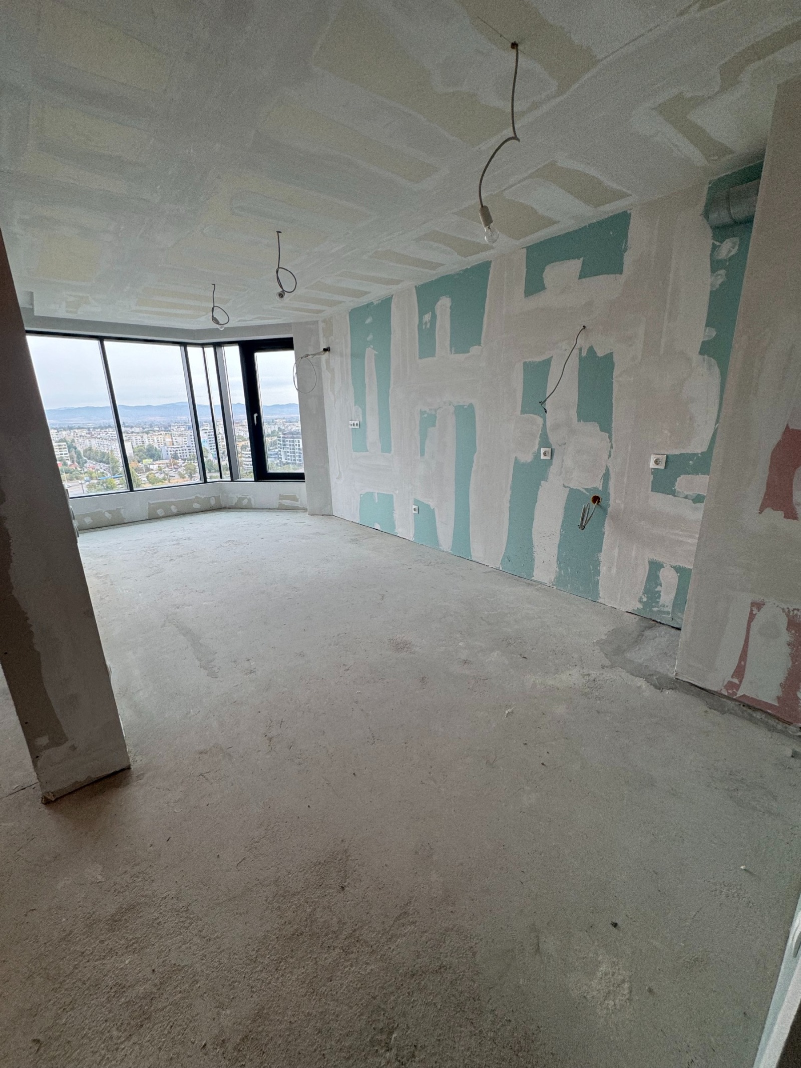 Продава 2-СТАЕН, гр. София, Оборище