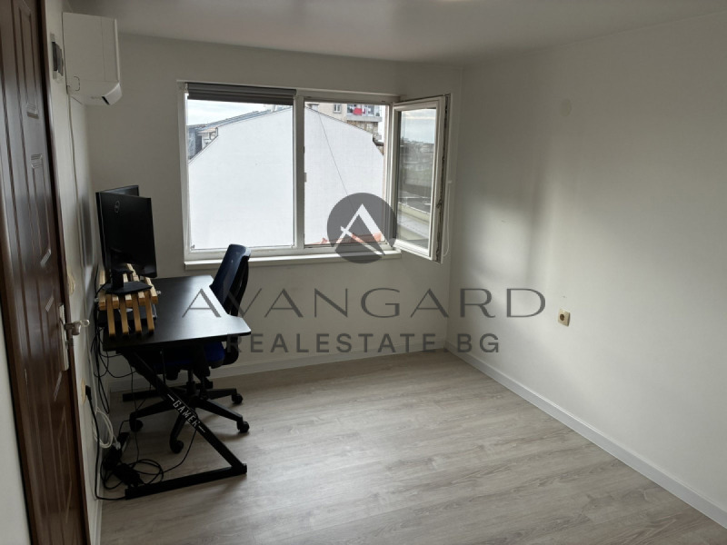 Продава 3-СТАЕН, гр. Пловдив, Център, снимка 5 - Апартаменти - 52360789