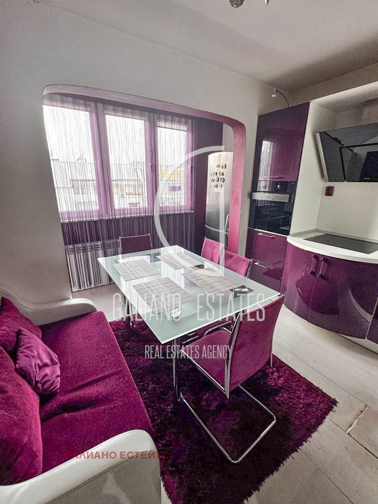 Продава 3-СТАЕН, гр. София, Младост 4