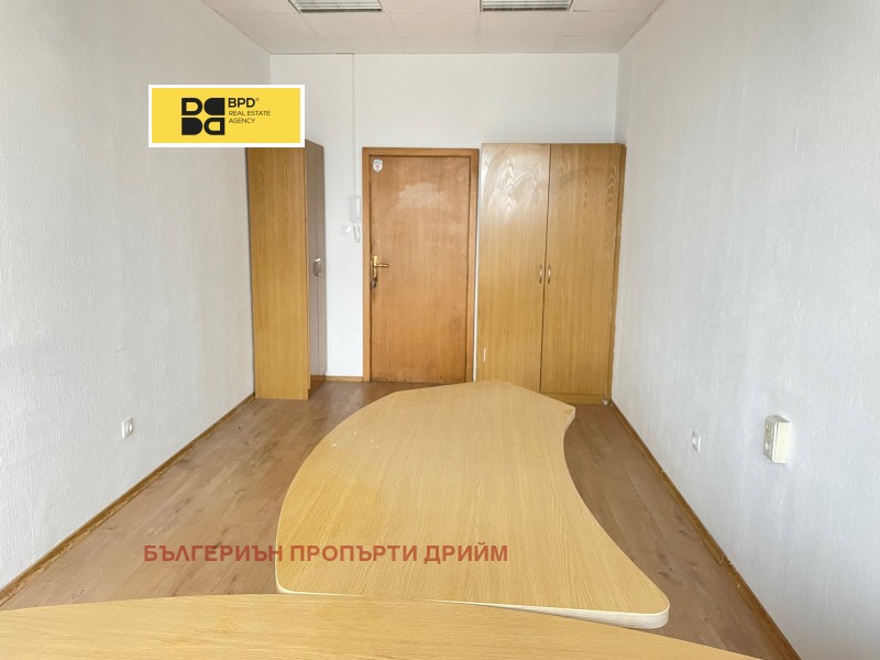 Продава  Офис град София , Център , 823 кв.м | 77855625 - изображение [5]