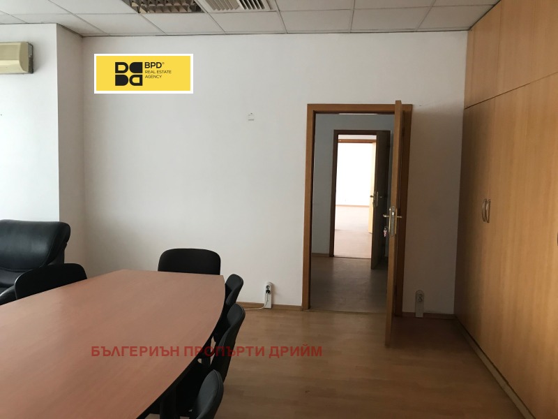 Продава  Офис град София , Център , 823 кв.м | 77855625 - изображение [10]