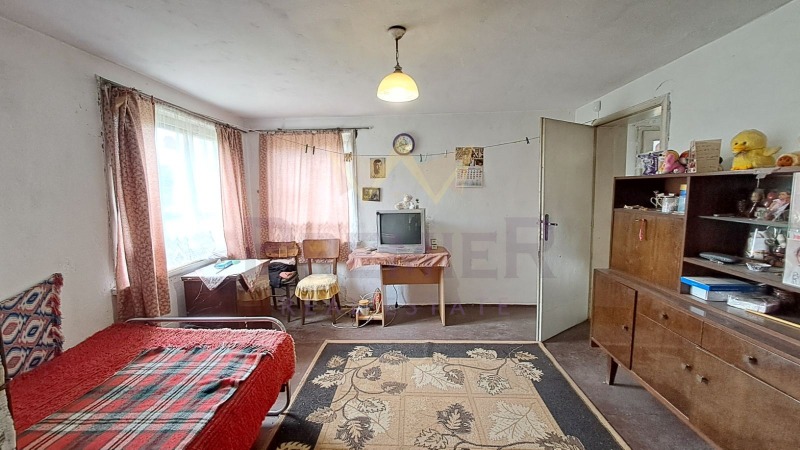 Продава КЪЩА, с. Величково, област Варна, снимка 8 - Къщи - 53028452