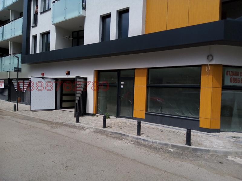 Продава ГАРАЖ, ПАРКОМЯСТО, гр. Русе, Център, снимка 10 - Гаражи и паркоместа - 52779212