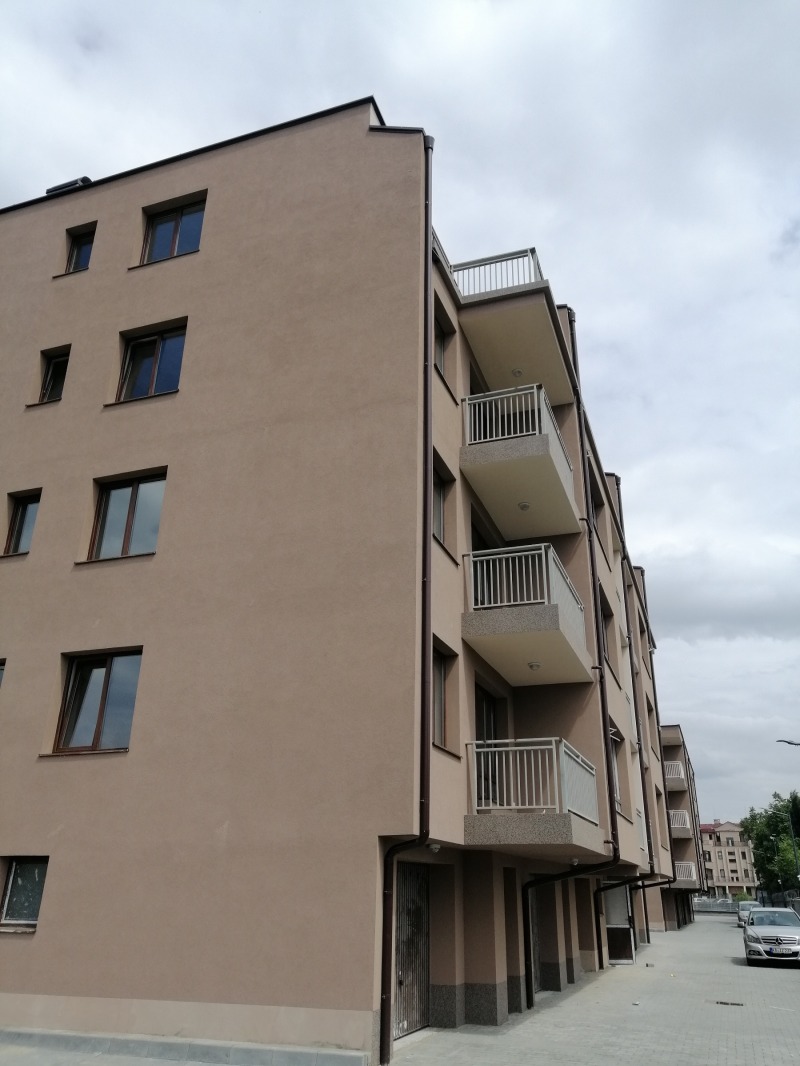 Продава 2-СТАЕН, гр. Пловдив, Остромила, снимка 10 - Aпартаменти - 49556795