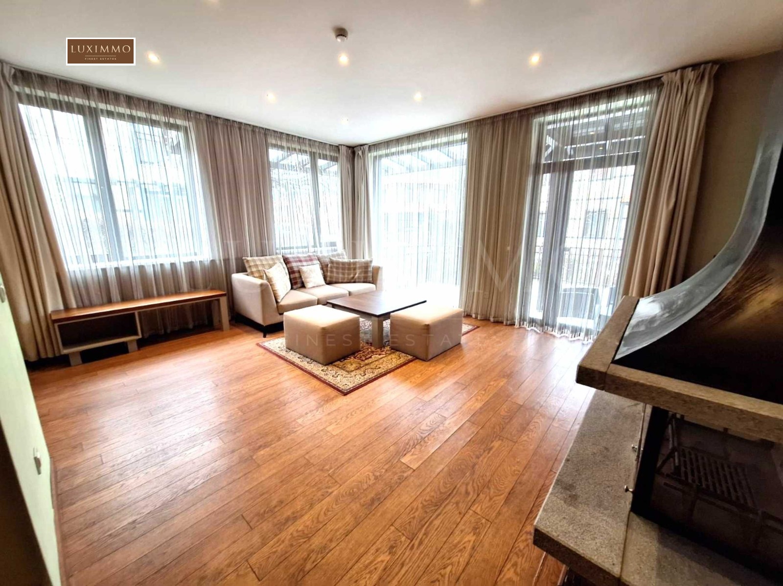 Продава КЪЩА, гр. Добринище, област Благоевград, снимка 2 - Къщи - 50018495