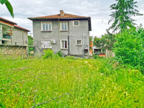 Hus Golv Stamboliiski, region Plovdiv