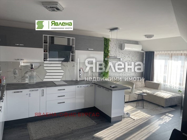 Продава 3-СТАЕН, гр. Бургас, Изгрев, снимка 4 - Aпартаменти - 48828784