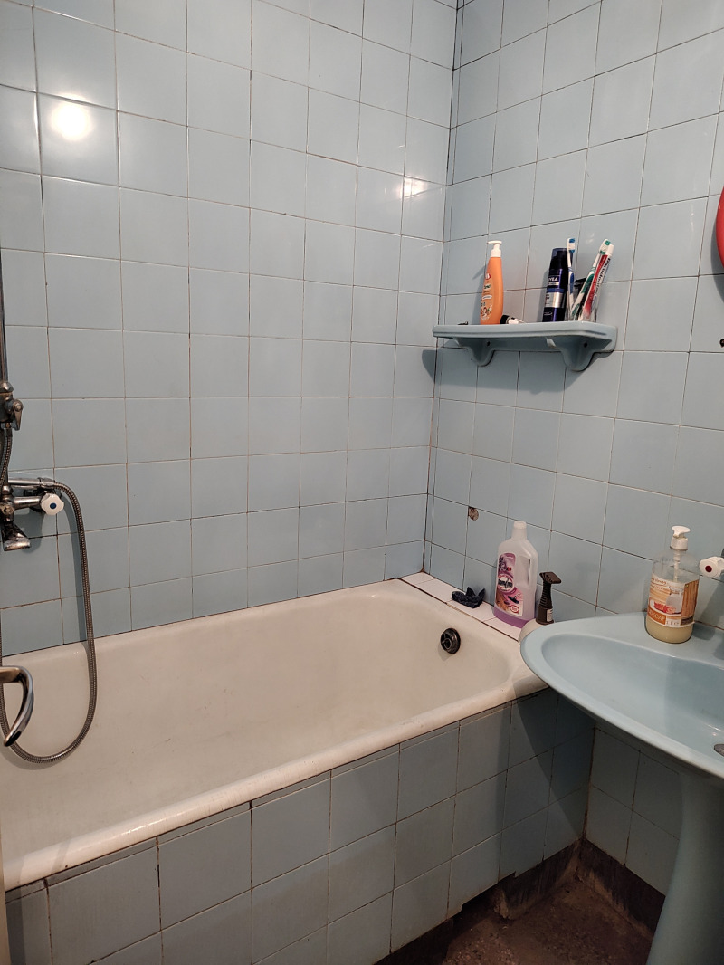 Продава  3-стаен град Видин , Петко Каравелов , 100 кв.м | 33641815 - изображение [15]