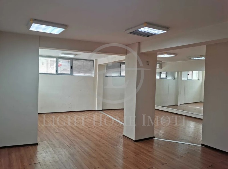 For Sale  Office Plovdiv , Kamenitsa 2 , 90 sq.m | 58604213 - image [2]