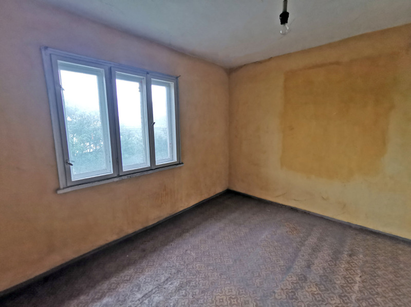 Till salu  Hus Golv region Plovdiv , Stamboliiski , 87 kvm | 70965919 - bild [4]
