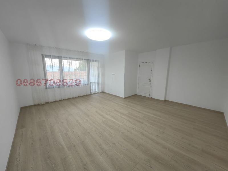 Продава КЪЩА, гр. София, с. Балша, снимка 8 - Къщи - 52569297