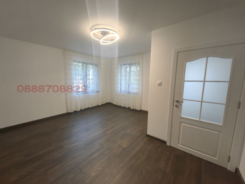 Продава КЪЩА, гр. София, с. Балша, снимка 4 - Къщи - 52569297