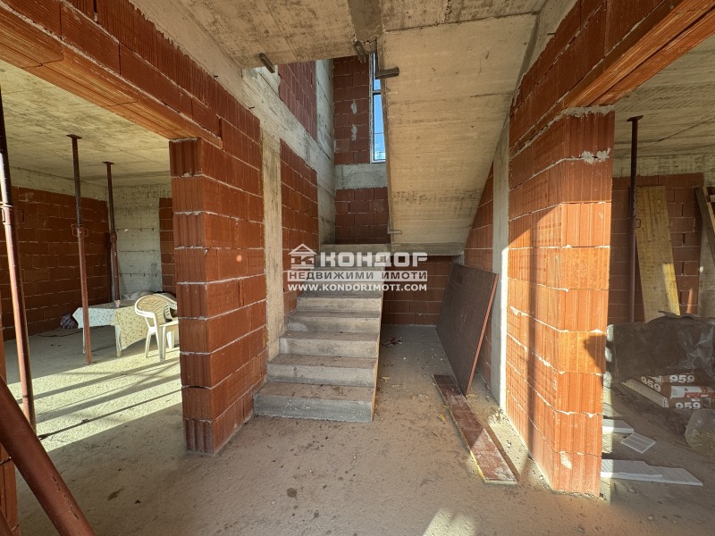 Продава КЪЩА, гр. Пловдив, Беломорски, снимка 3 - Къщи - 52638500