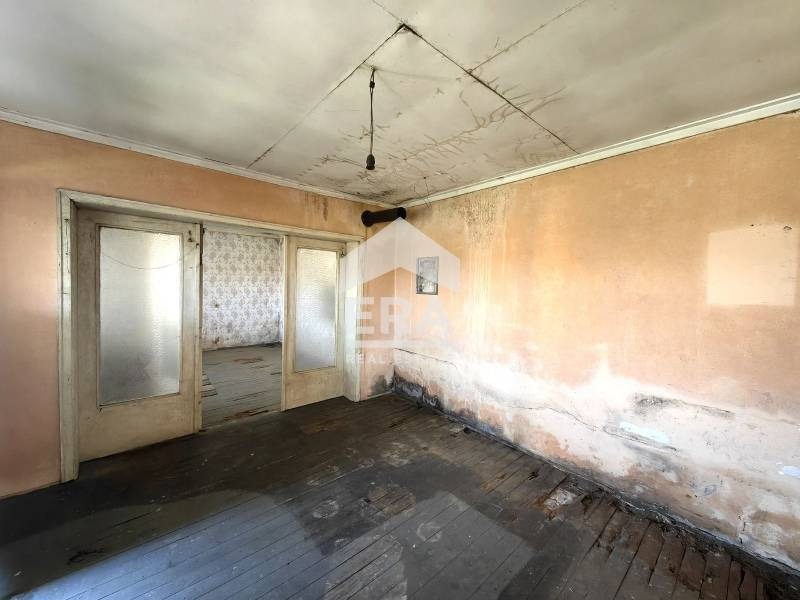 Продава КЪЩА, с. Юделник, област Русе, снимка 13 - Къщи - 54343456